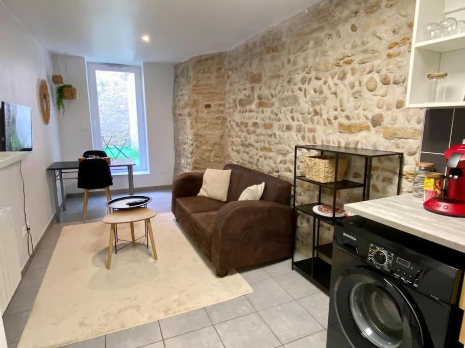 Vaste Appartement Renove - Centre Ville Bourg-en-Bresse Luaran gambar